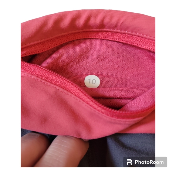 Lululemon Gray/Pink Speed Shorts - Picture 7 of 7
